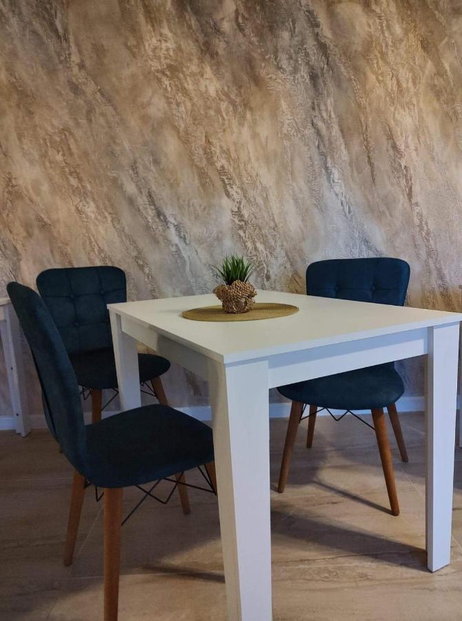 Dania&Petru Residence Tîrgu Ocna Eksteriør bilde