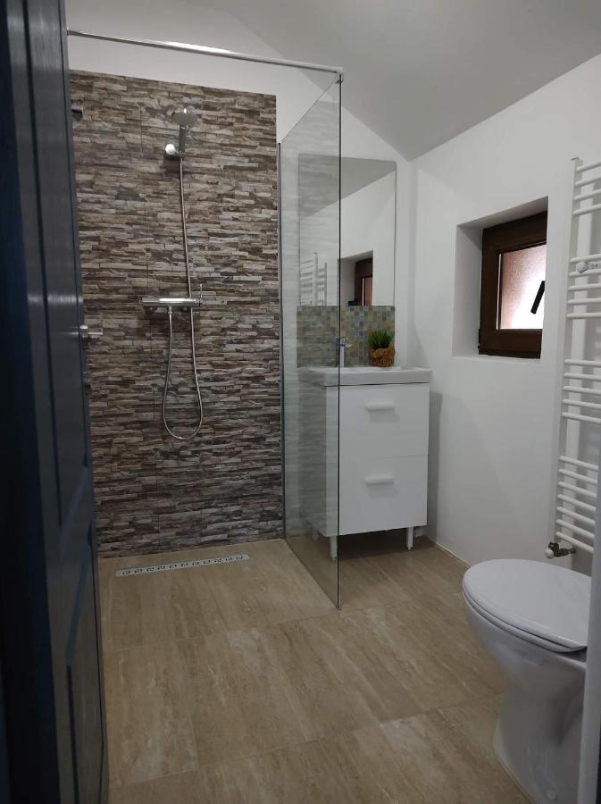 Dania&Petru Residence Tîrgu Ocna Eksteriør bilde