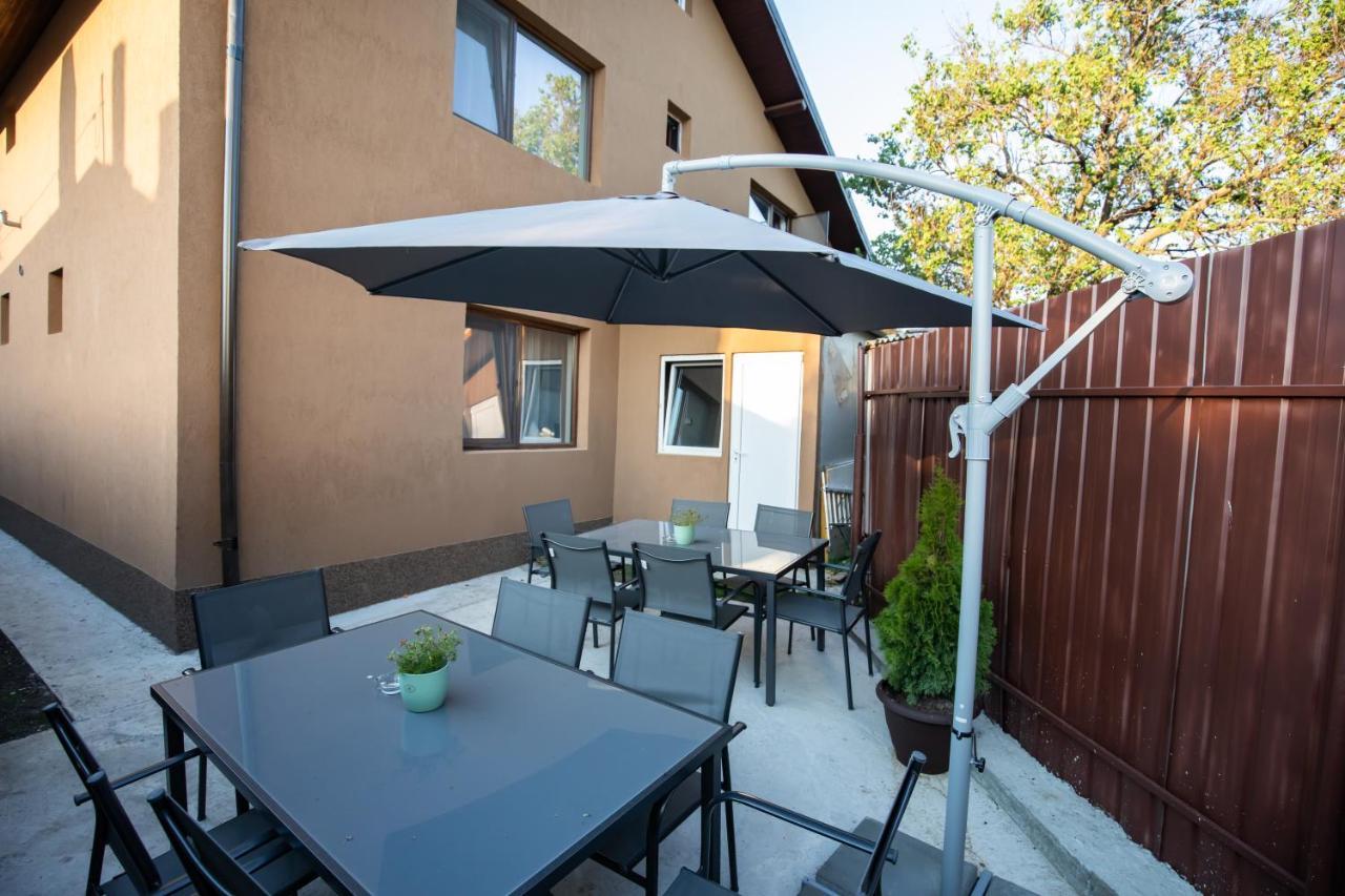 Dania&Petru Residence Tîrgu Ocna Eksteriør bilde