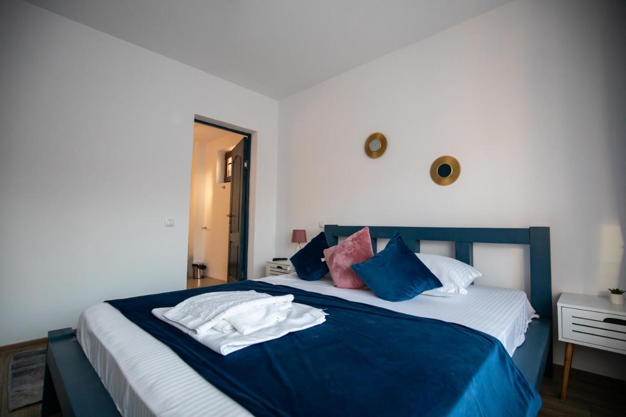 Dania&Petru Residence Tîrgu Ocna Eksteriør bilde