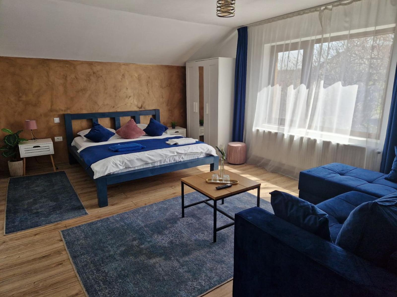 Dania&Petru Residence Tîrgu Ocna Eksteriør bilde